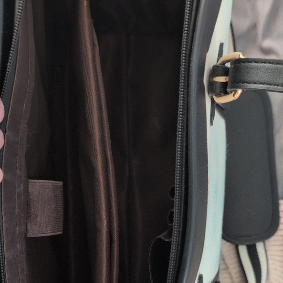 Lacoste Black and White Women's Bag - Picture 4 of 4